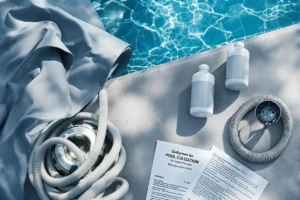 Produit hivernage piscine : protéger votre bassin en 2026